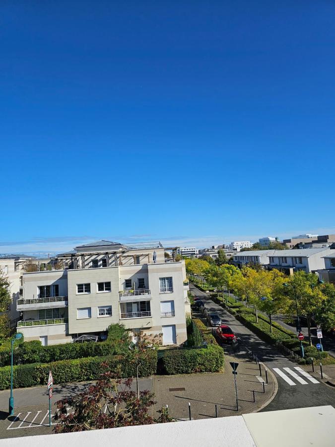 Stylish Rooftop Avec Terrasse A 2Pas De Disney Paris Монтеврен Екстер'єр фото