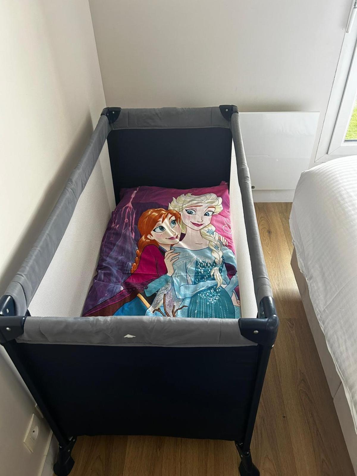 Stylish Rooftop Avec Terrasse A 2Pas De Disney Paris Монтеврен Екстер'єр фото